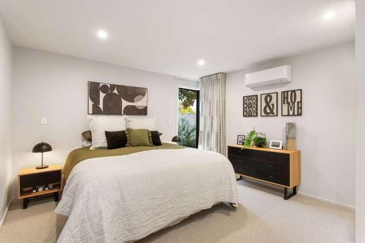 2 Wairarapa Terrace Fendalton_17