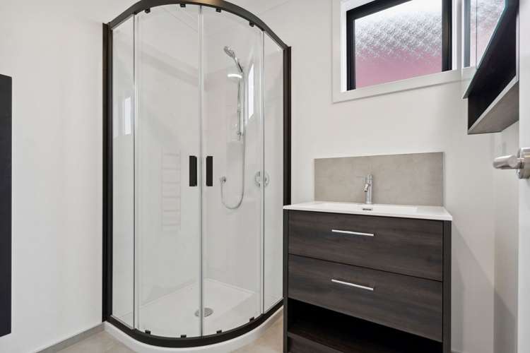 15 Te Tihi Street Wiri_6