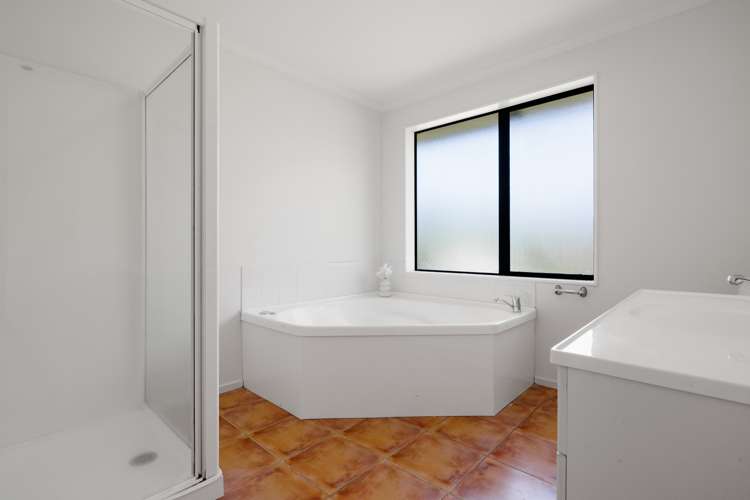 37 Aldona Place Fairview Downs_12