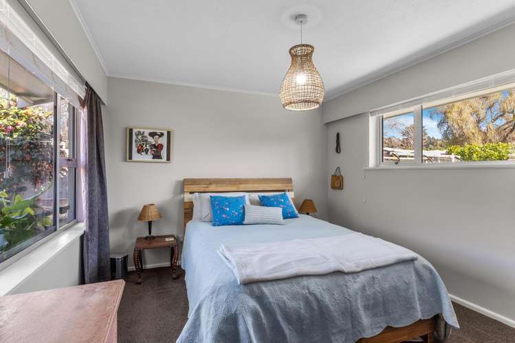 18B Pahau Place Cracroft_6