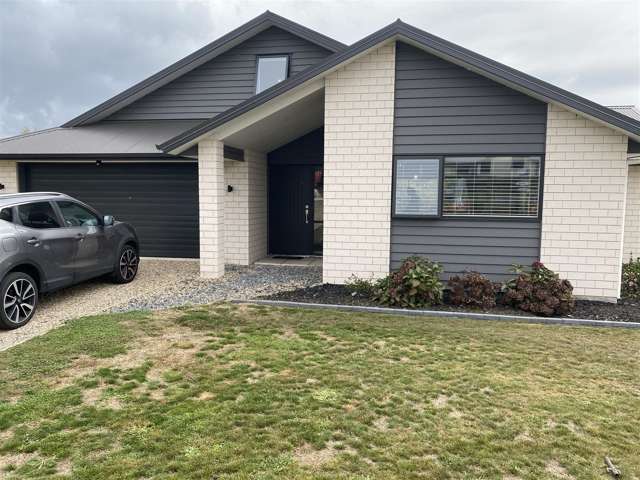 Five bedroom Executive Home Ohaupo