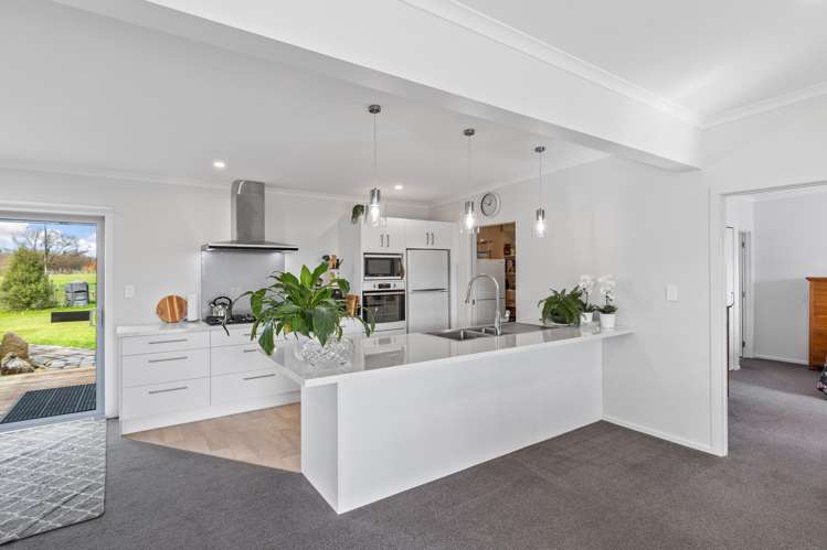 9 Princess Beatrix Avenue_2