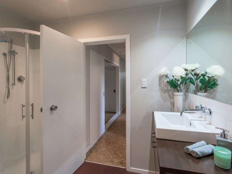 15 Volga Street Island Bay_10