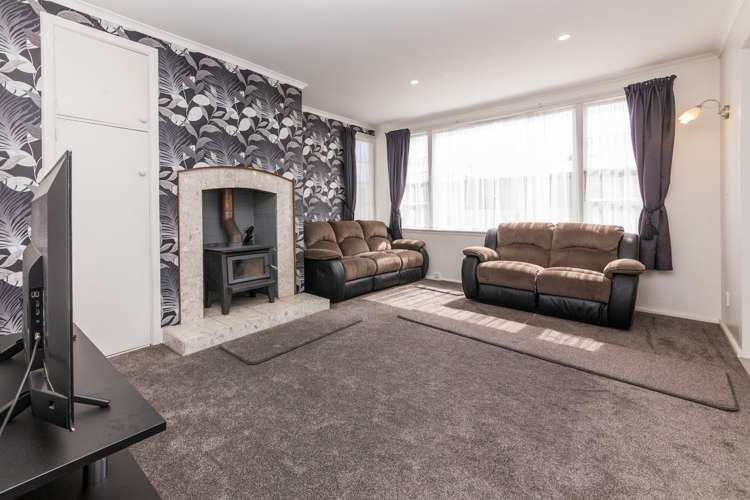 923 Riverslea Road South Akina_4