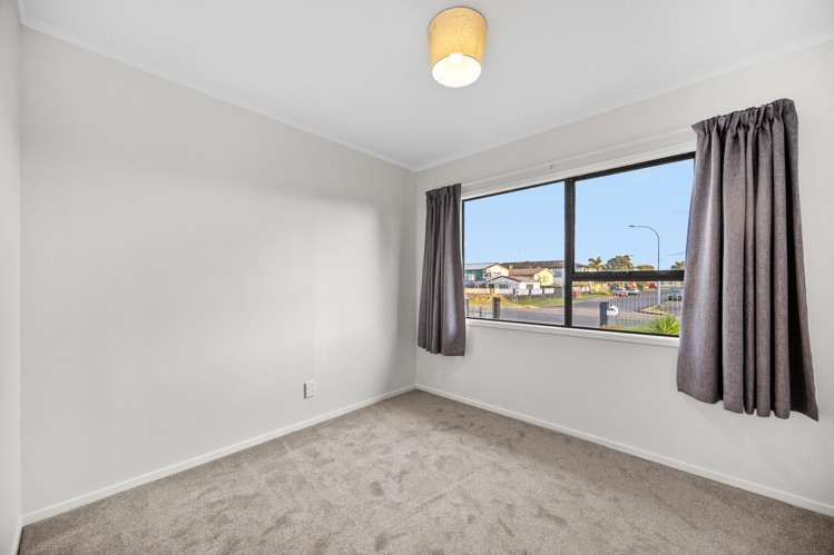 53 Burundi Avenue Clendon Park_12