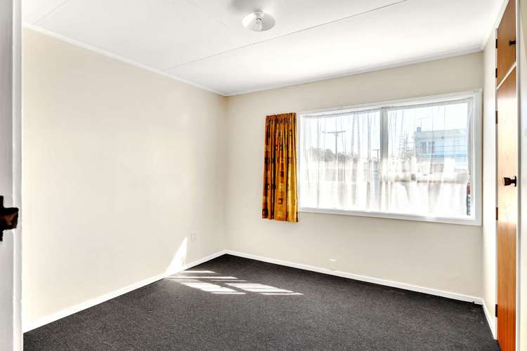 77 Ranfurly Street Kaiti_13