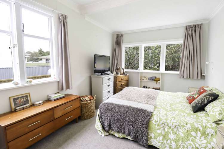 33 Rewa Street Takaro_9