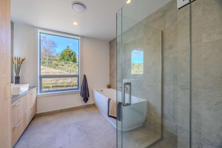 8 Akitu Rise Wanaka_29