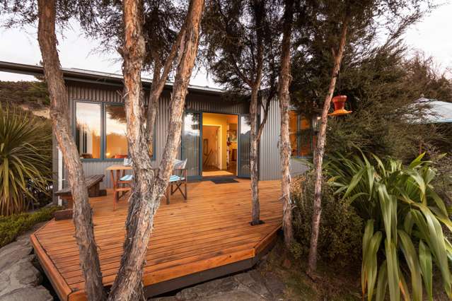 747 Aubrey Road Albert Town_1