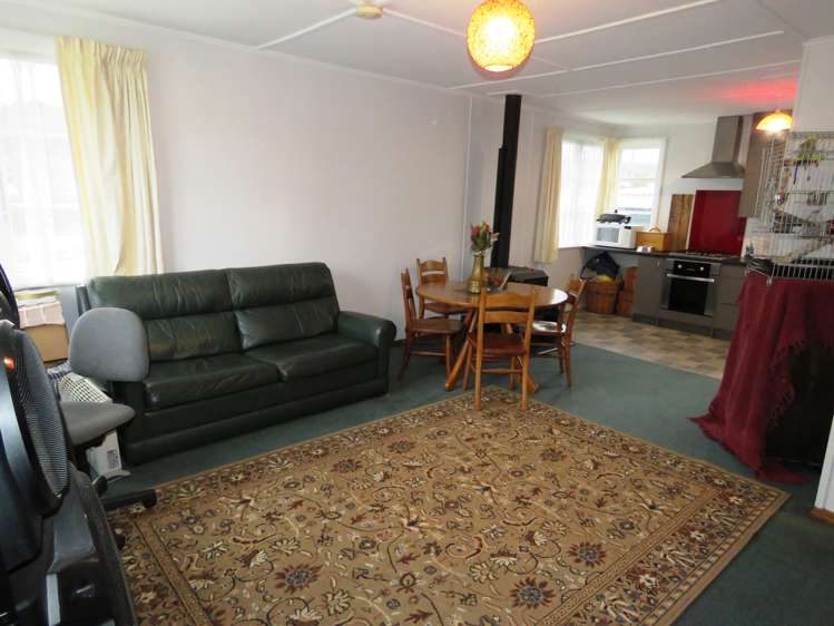 42 Main Street Reefton_5