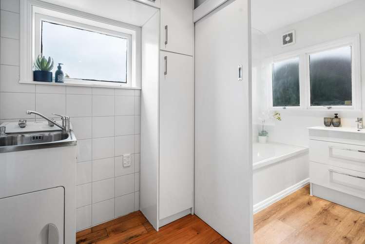 386 Bower Avenue North New Brighton_11