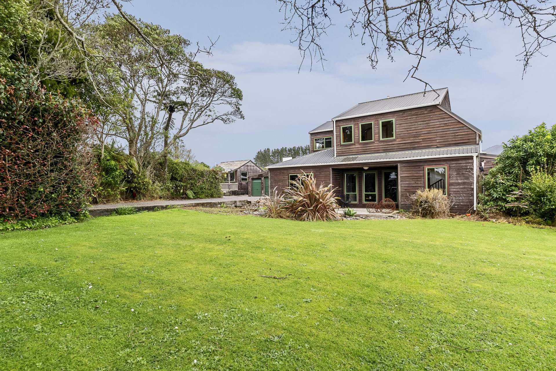 612 Plymouth Road Koru_0