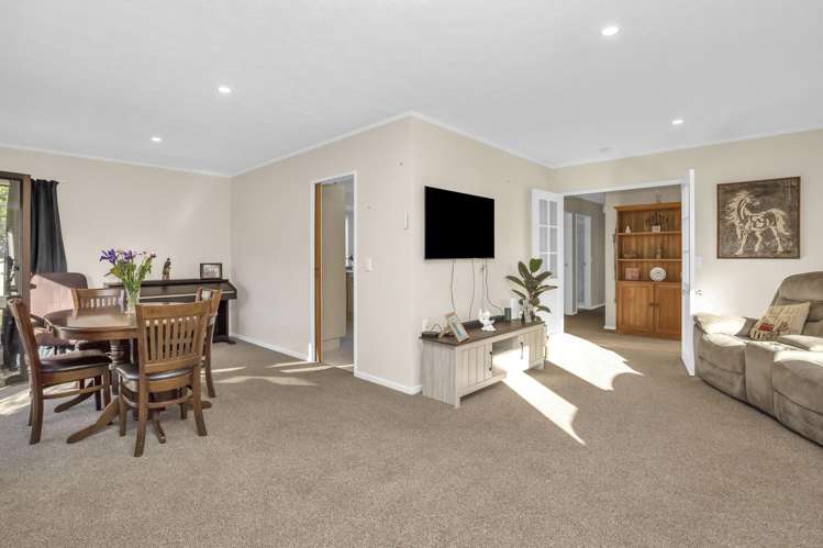 1/15 Pehi Kupa Street Waikanae_5