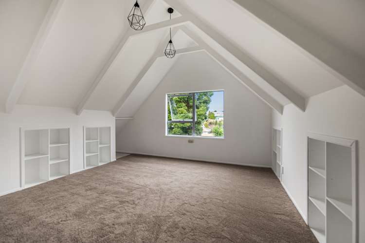 8 Pitcher Place Glen Eden_15