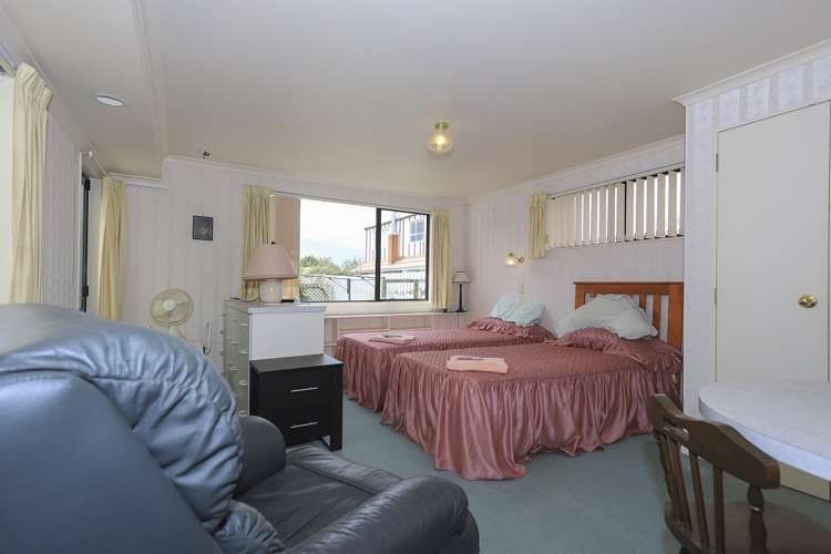 10 Tyrone Street Greerton_15