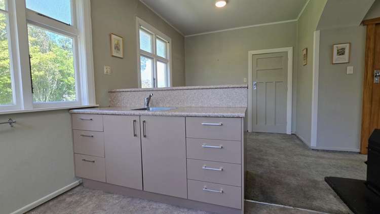 32 Park Street Hokitika_6