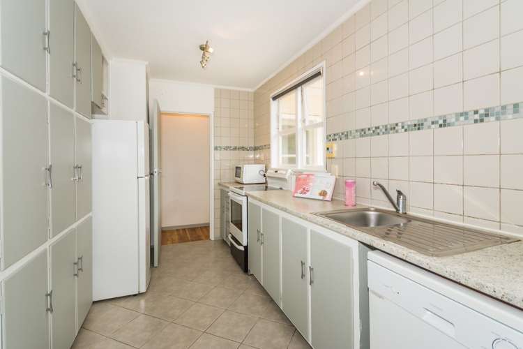 73 Vandeleur Avenue Birkdale_6