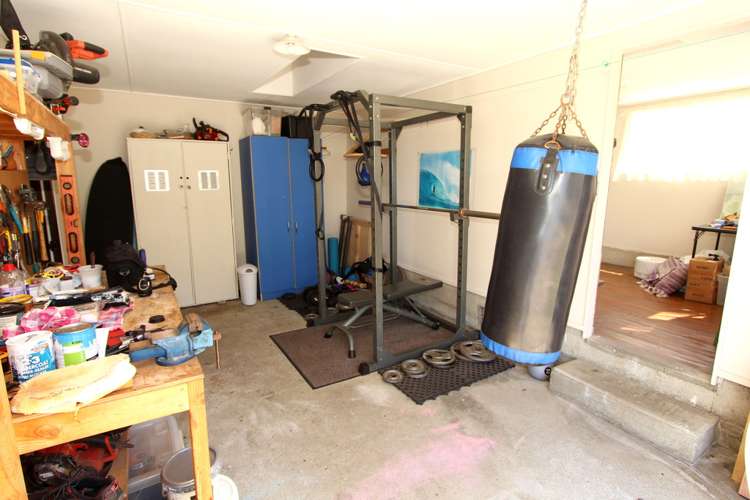 16 Ward Parade Bluff_13