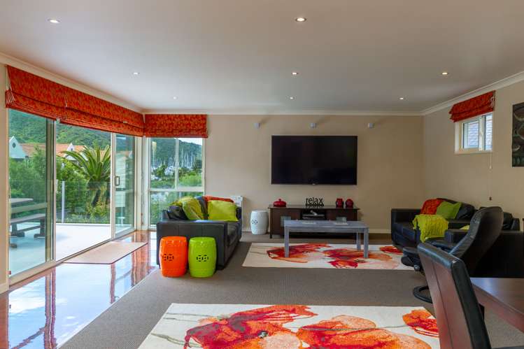 289g Waikawa Road Waikawa_8