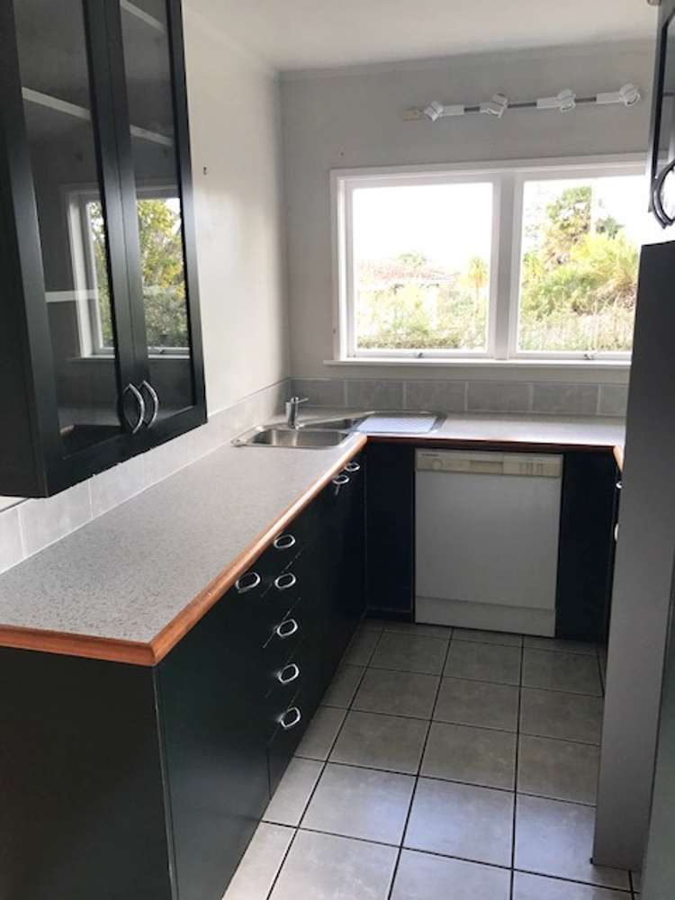 1/70 Gladstone Road Northcote_1