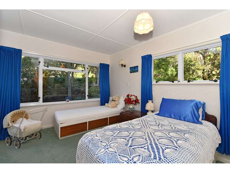 197 The Ridgeway Stoke_12