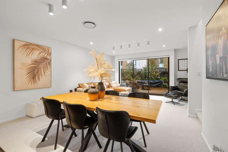 3/39 Webb Street Merivale_18