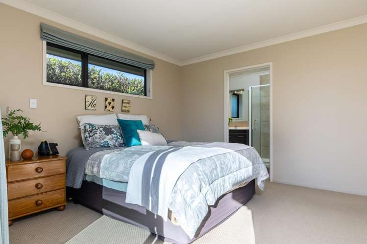 10 Balmoral Mews Springlands_26