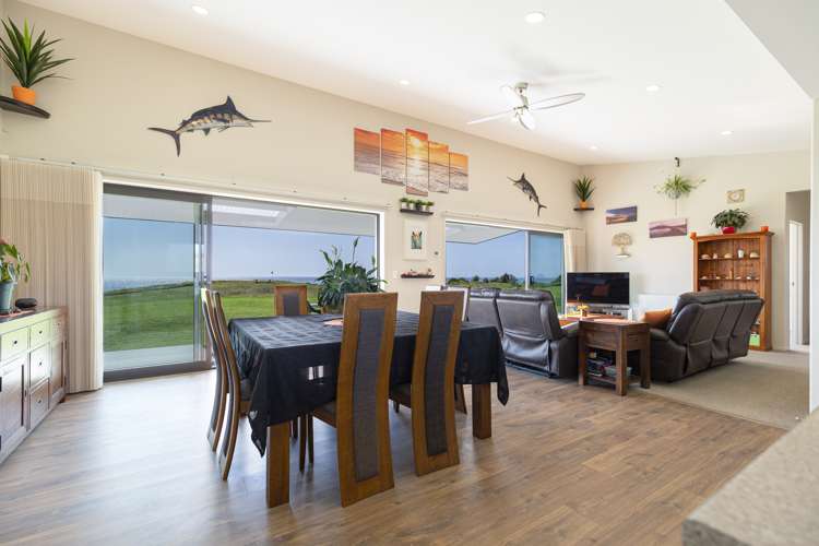 5 Beach Access Pukehina_7