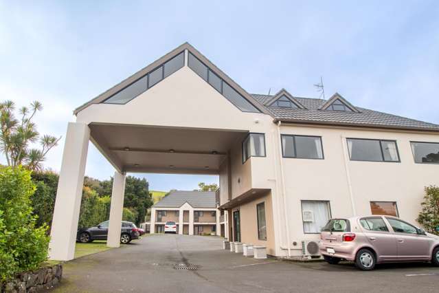 Newmarket Rare Freehold Going Concern