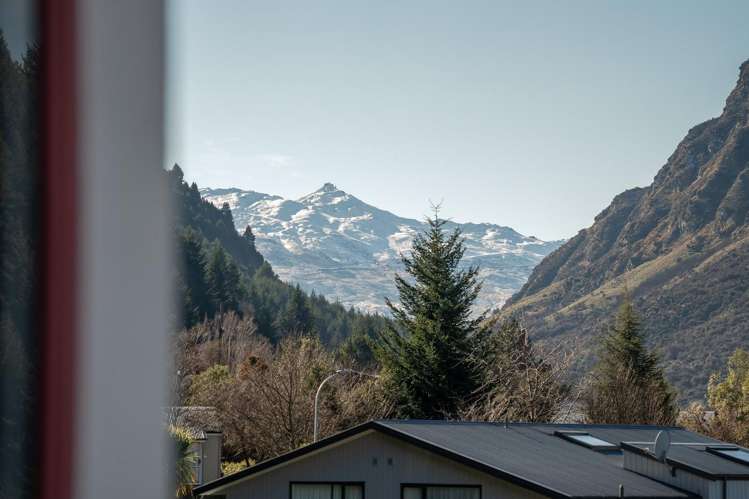 8B Kiely Lane Queenstown_32