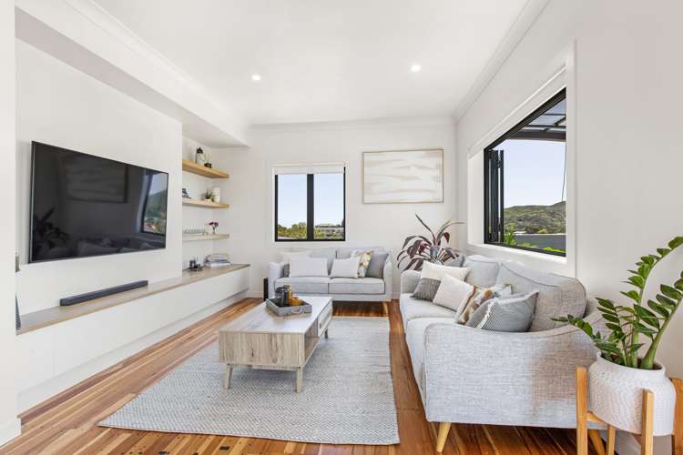 35 Long Street Raglan_10