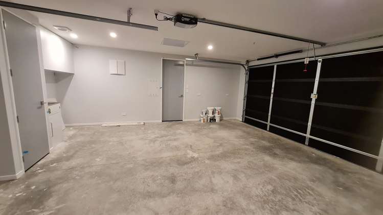 14 Orwell Way Elgin_20