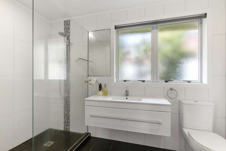 15 Alexander Avenue Maraetai_20