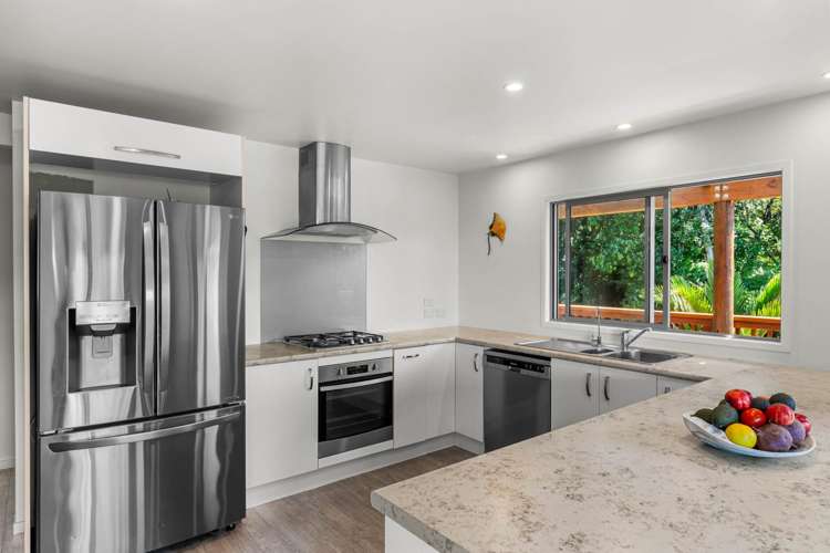 6 Claude Street Mangawhai Heads_8