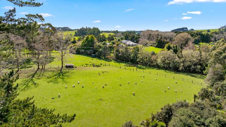 202 Muriwai Valley Road Muriwai_1