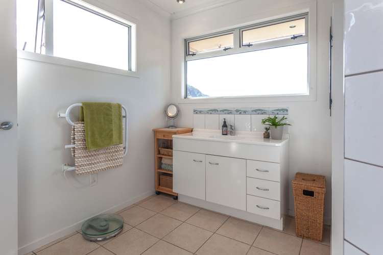 13 Widdison Place Whangamata_21