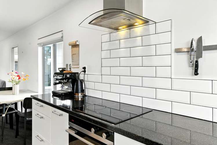52 Gloucester Road_2