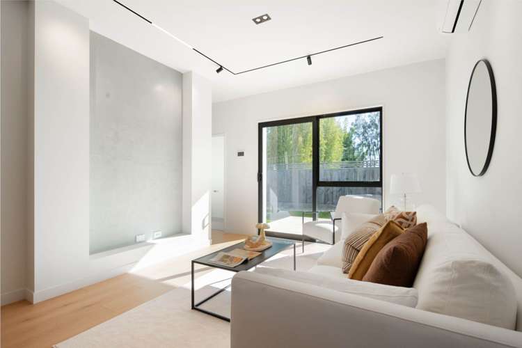 49 Whiteywood Street_3
