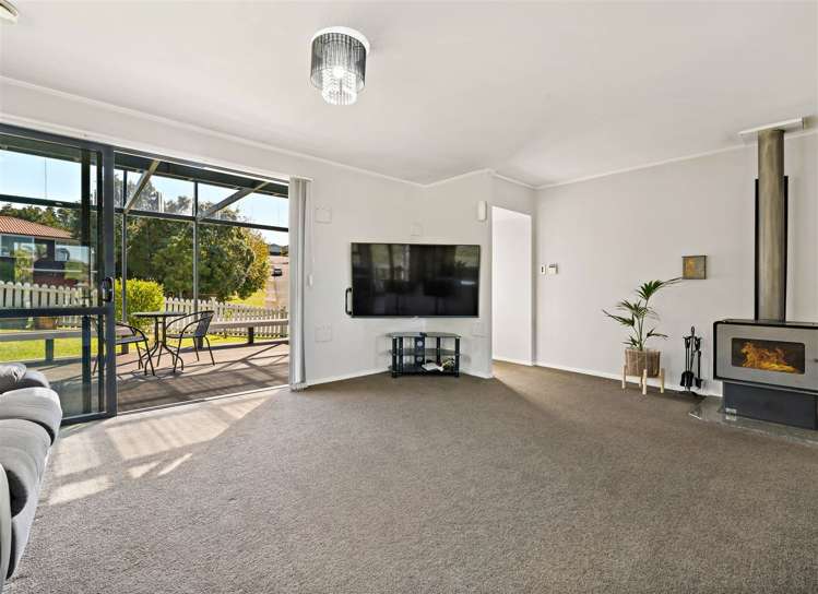 3 Rehia Road Massey_15