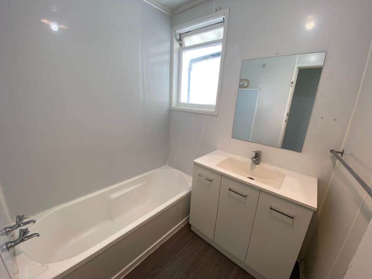 32 Pembroke Street Papatoetoe_10