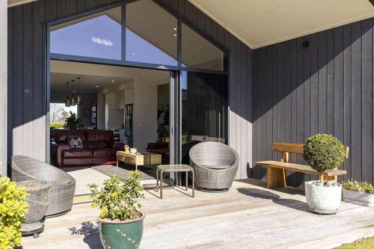 6 Sorrento Drive Rangatira Park_3