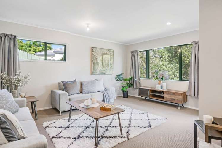 8 Coralsea Way Arkles Bay_4