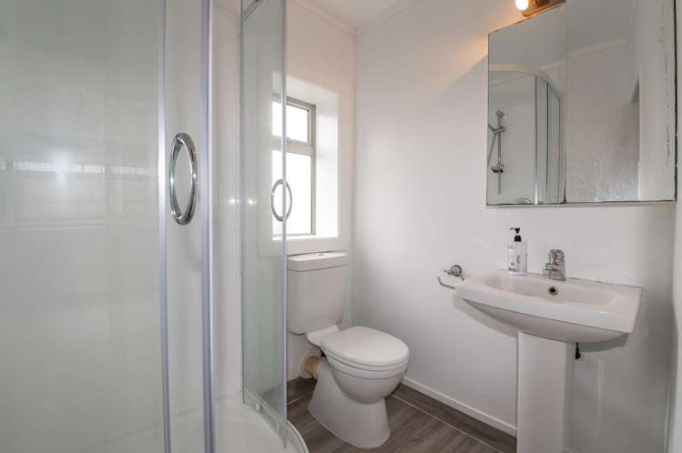 8 Huia Street Hillcrest_15