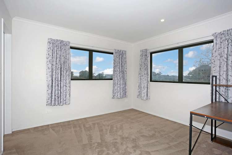 112A LONGFORD PARK DRIVE "LONGFORD PARK" Takanini_17