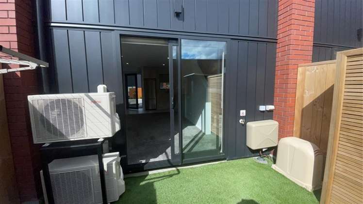 5/10 Wilsher cres Henderson_10