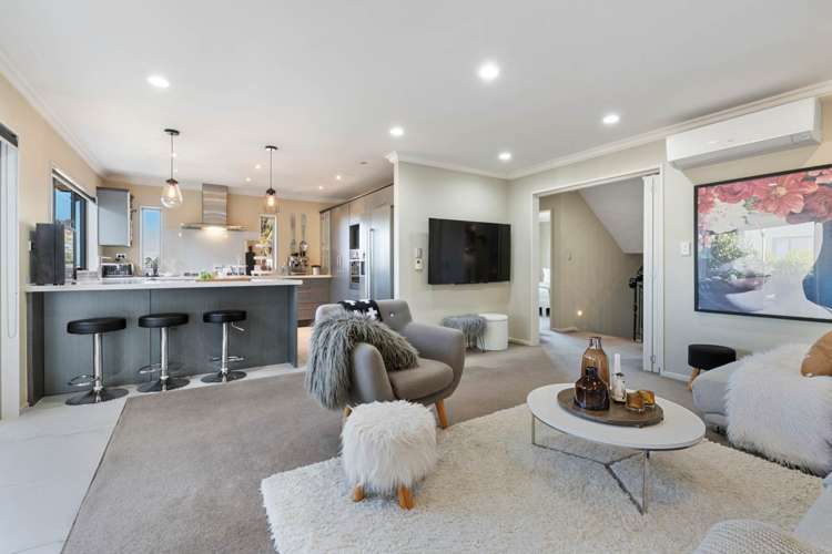 12 Zara Court Windsor Park_5