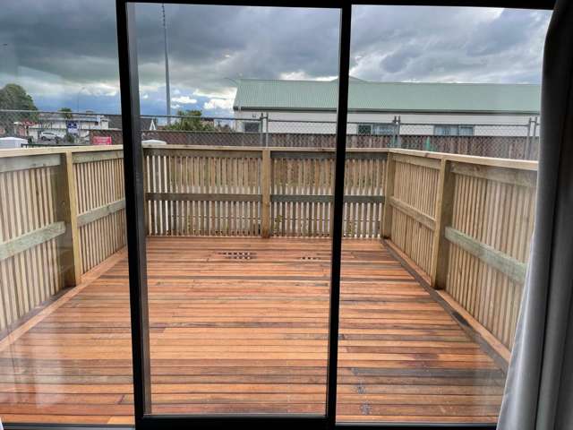 1/180 Ulster Street Whitiora_2