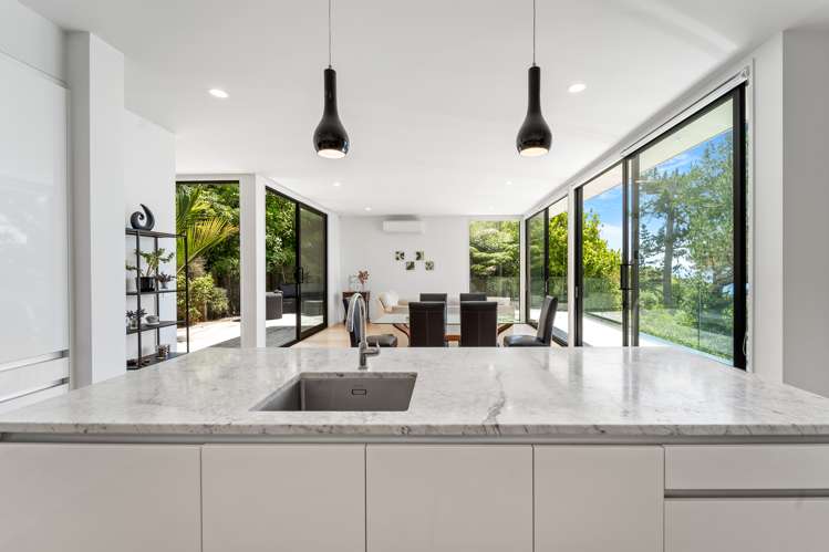 11c Duncansby Road Stanmore Bay_5