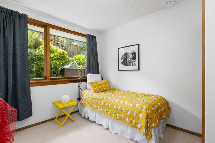 121 Barr Street Kenmure_13