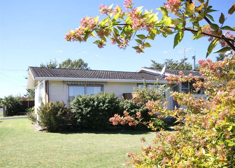2 Johnston Street Waihi_12